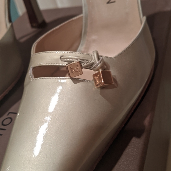Louis Vuitton vernis dice slingback heel - Picture 7 of 9